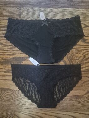 Victoria's Secret Blacl Lace Panties